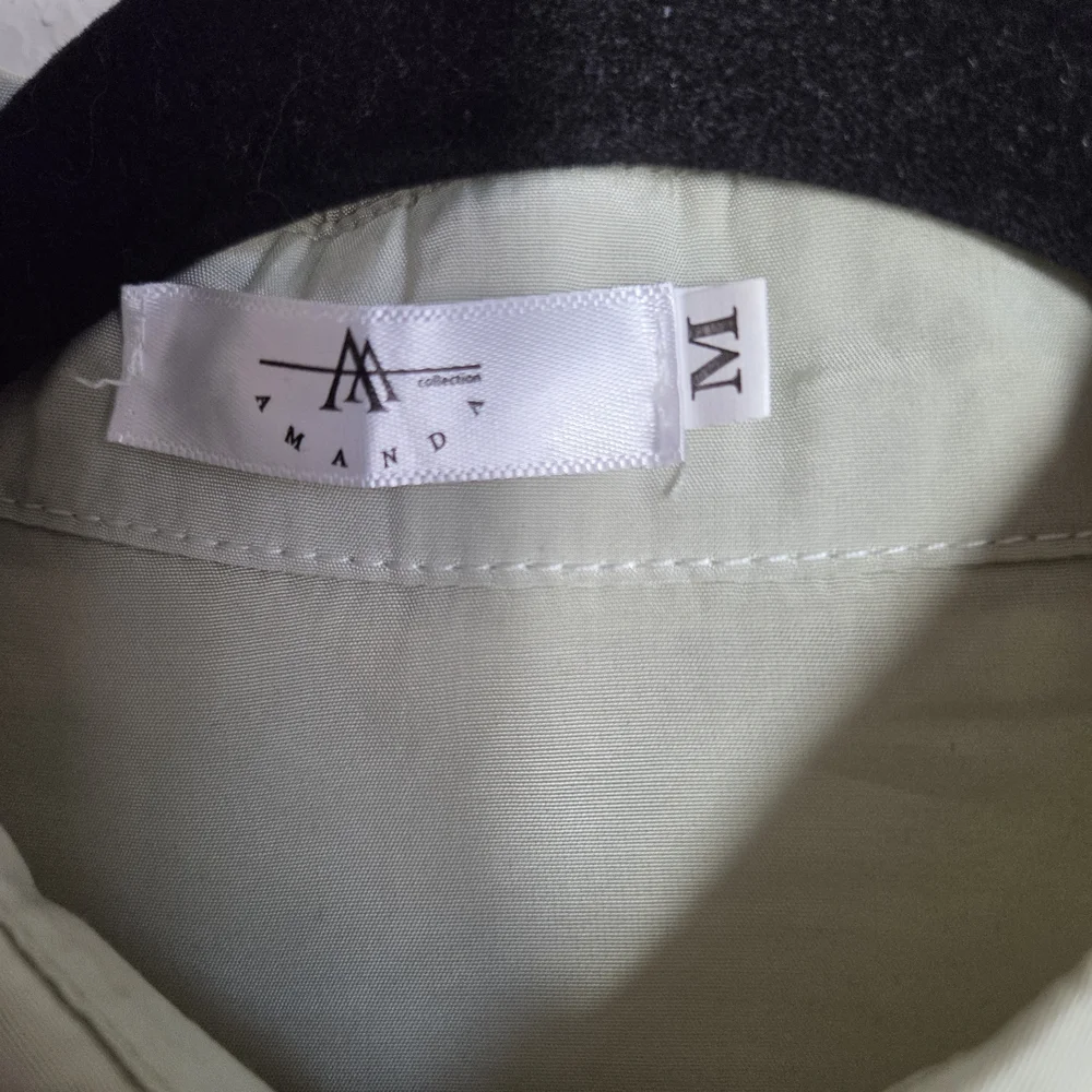 Cropped Sage Green Utility Blouse Drawstring Cinch Hem Shacket Size Medium - Picture 5 of 11